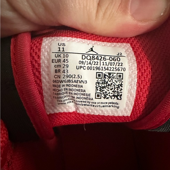 Nike Air Jordan 1 Mid Men’s 11 - Picture 3 of 4